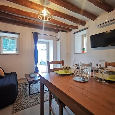 Maison 2-3 Pers Semi-troglodyte Angers-saumur