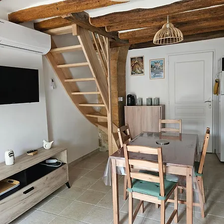 Maison 2-3 Pers Semi-troglodyte Angers-saumur Hébergement de vacances