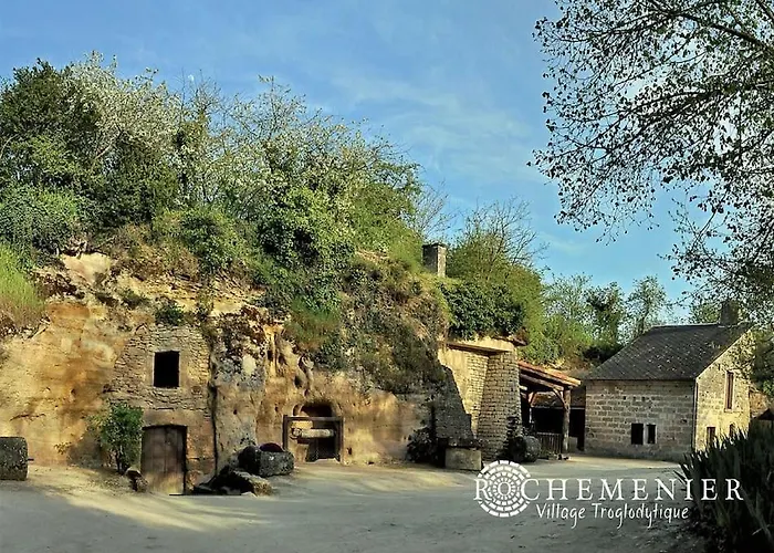 Maison 2-3 Pers Semi-troglodyte Angers-saumur Louresse-Rochemenier