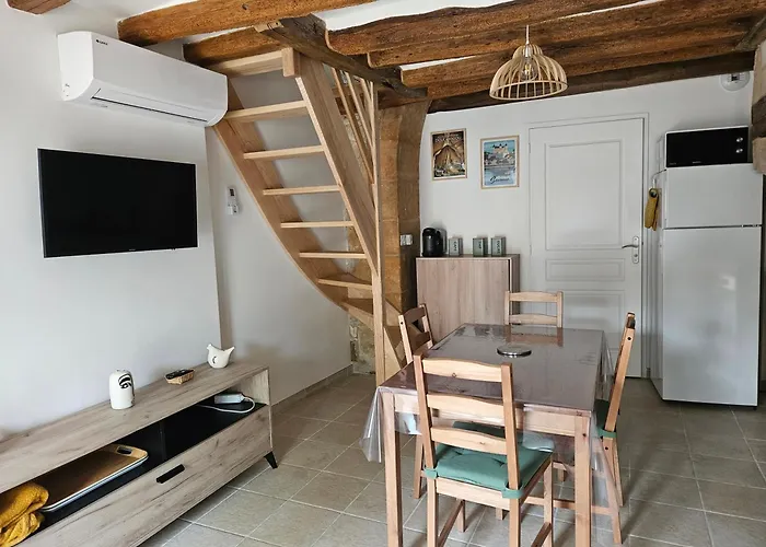 Maison 2-3 Pers Semi-troglodyte Angers-saumur Feriehus