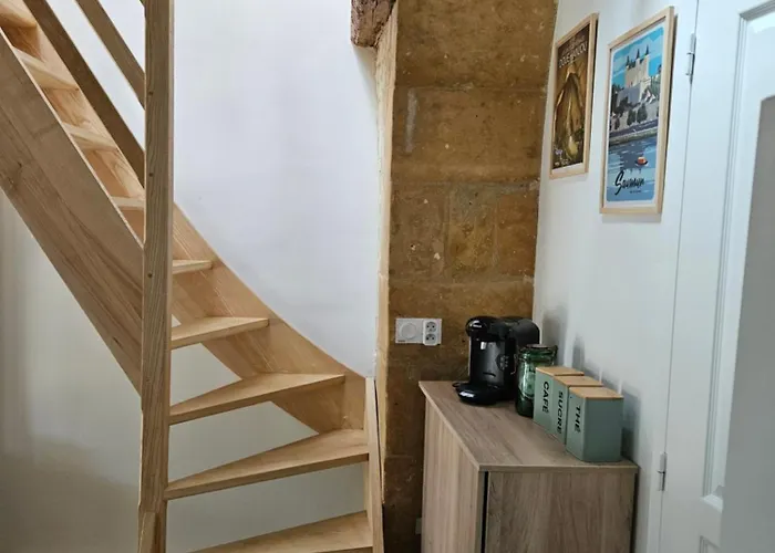 Дом отдыха Maison 2-3 Pers Semi-troglodyte Angers-saumur Louresse-Rochemenier